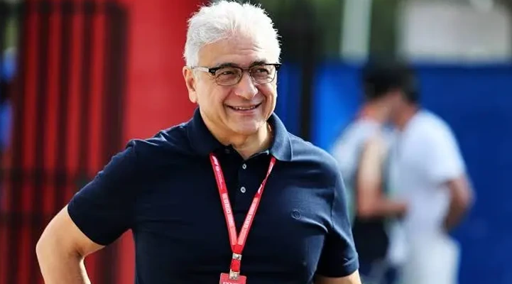 مایکل لطیفی